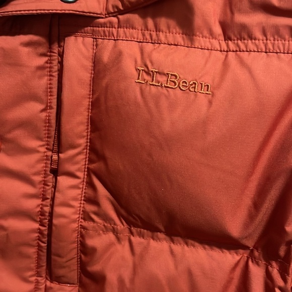 Men’s L.L Bean Orange Puffer Vest XL Reg LIKE NEW - Picture 5 of 10